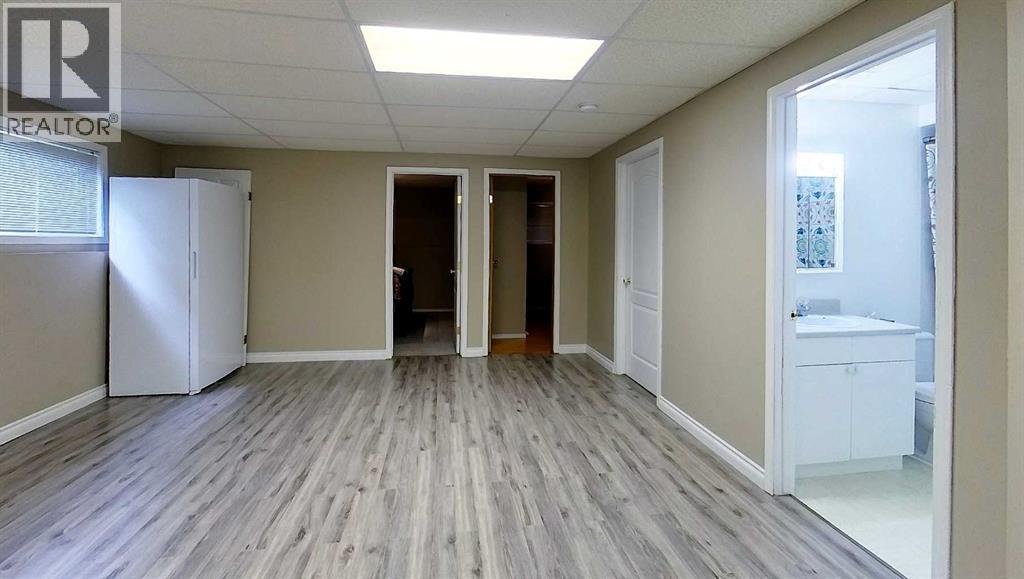 5804 12 AVE - 26