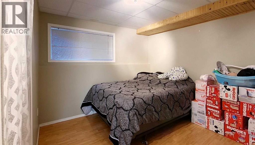 5804 12 AVE - 28