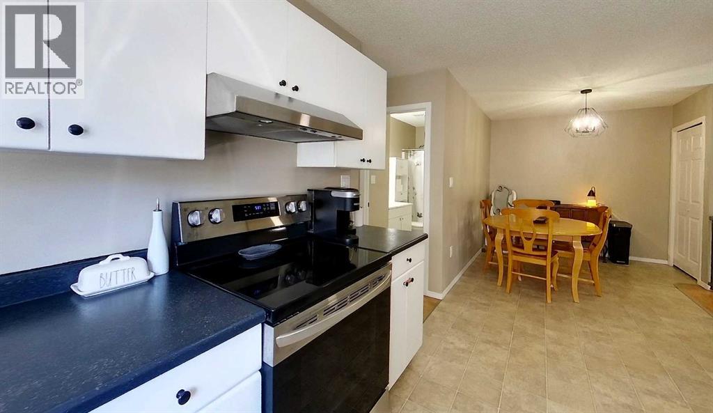 5804 12 AVE - 6