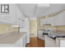 Entrance - 302 245 First St, Duncan, BC V9L1R3 Photo 8