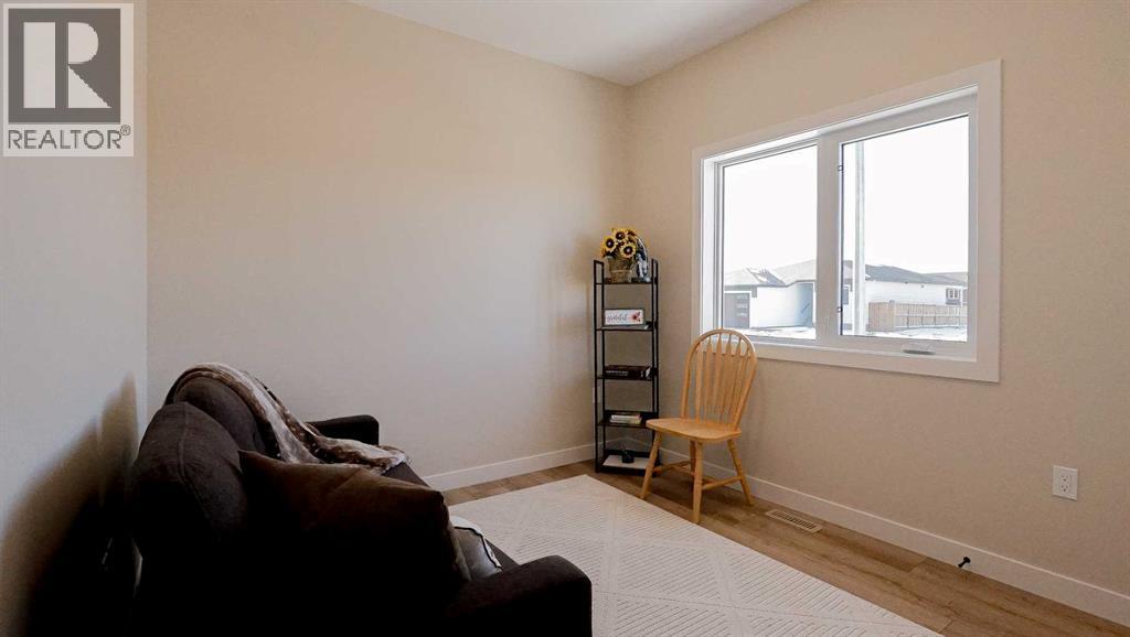 173 Parkview Crescent W - 21