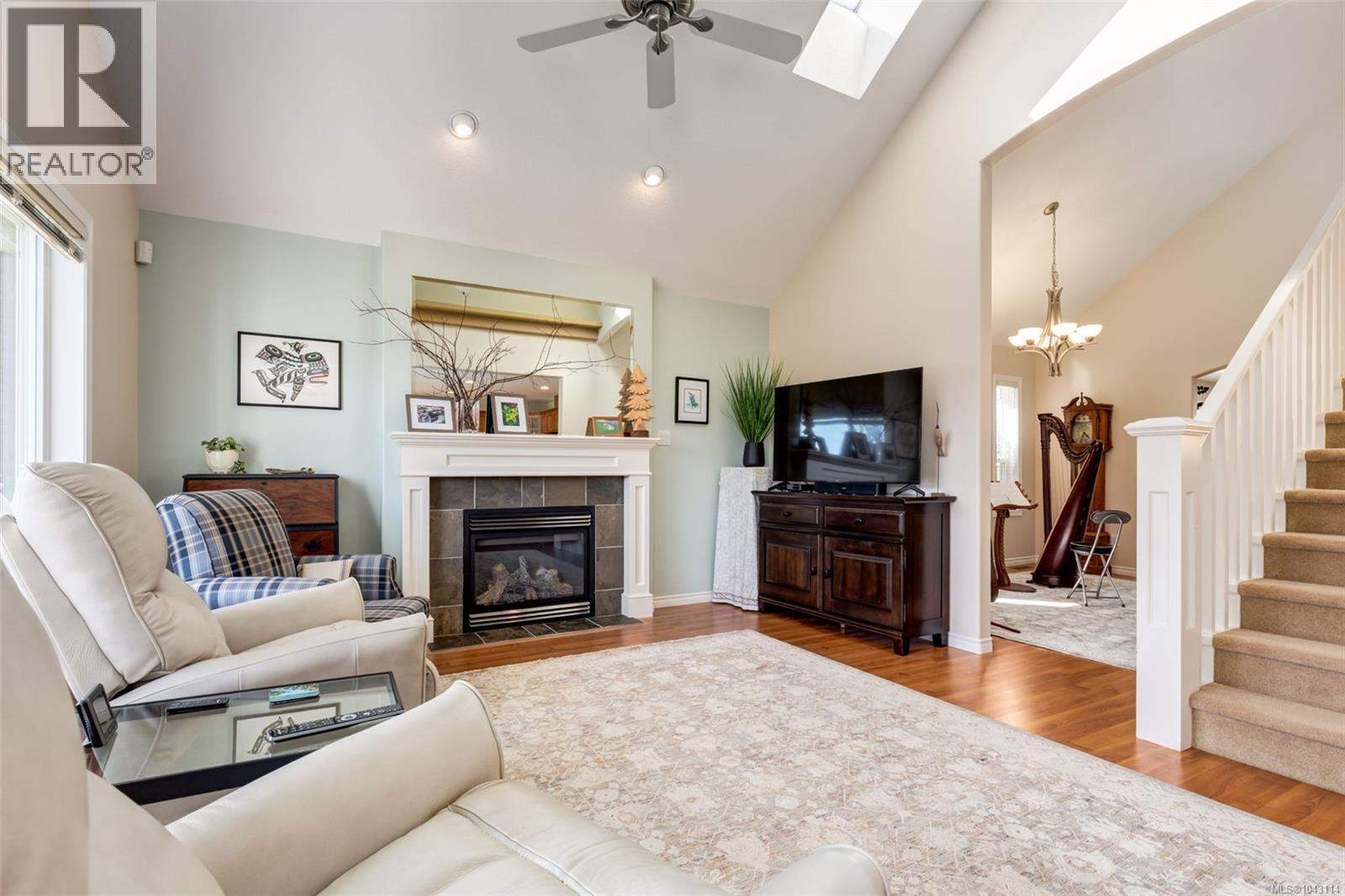 1153 Roberton Blvd - 7