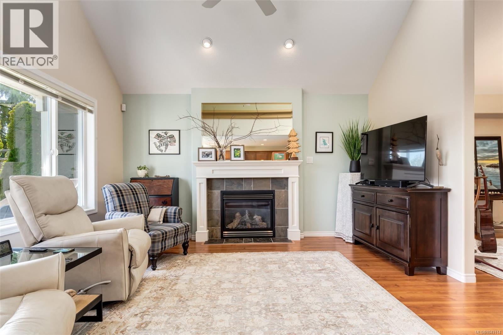 1153 Roberton Blvd - 16