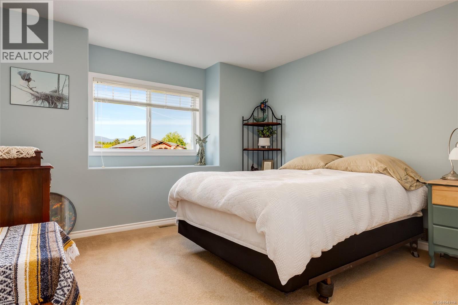 1153 Roberton Blvd - 27
