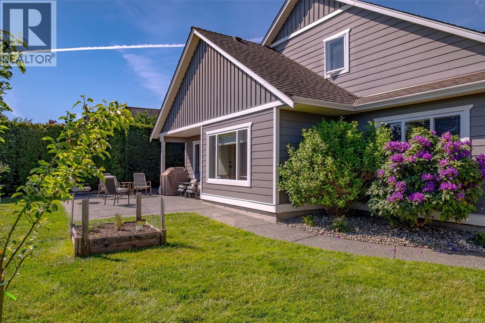 1153 Roberton Blvd - 41
