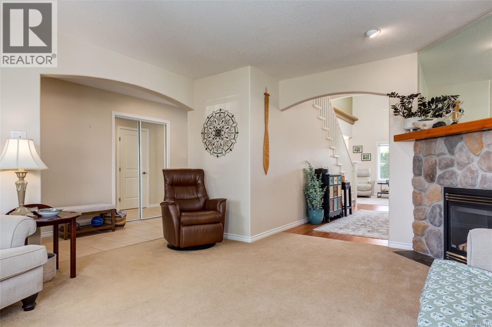 1153 Roberton Blvd - 10