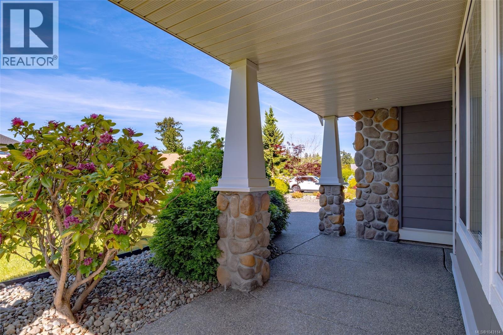 1153 Roberton Blvd - 35