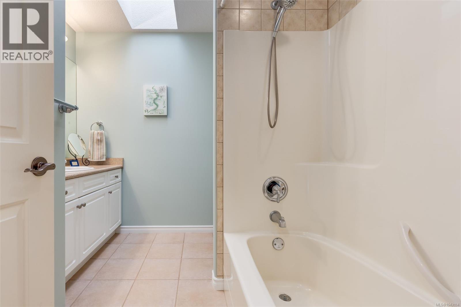1153 Roberton Blvd - 29