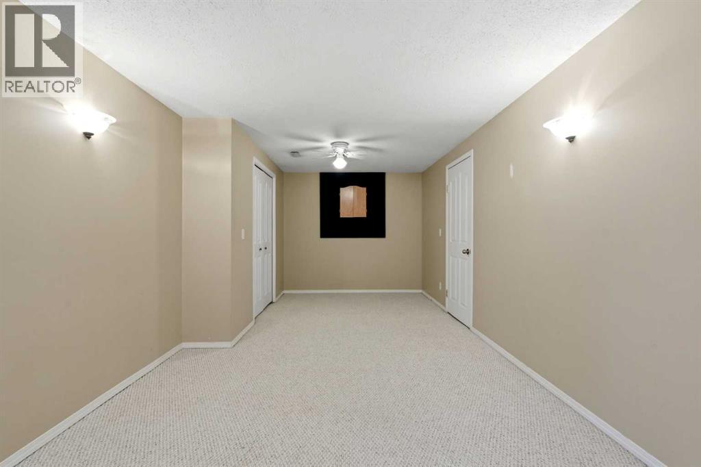 #35 740 Bracewood Drive SW - 32