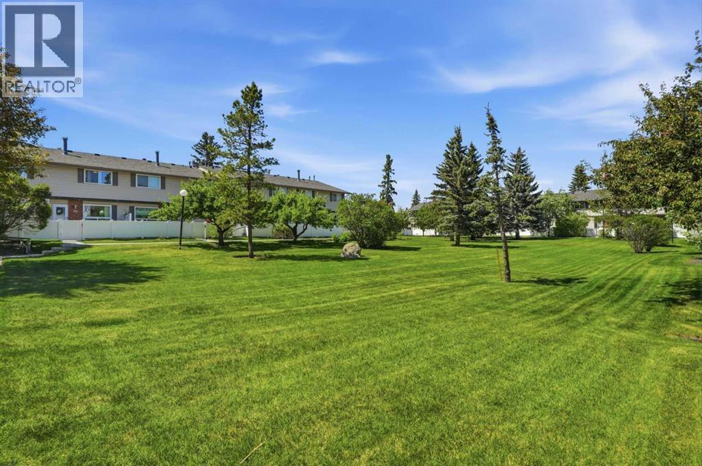 #35 740 Bracewood Drive SW - 38