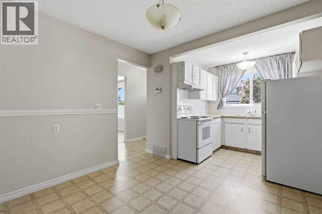 #35 740 Bracewood Drive SW - 15