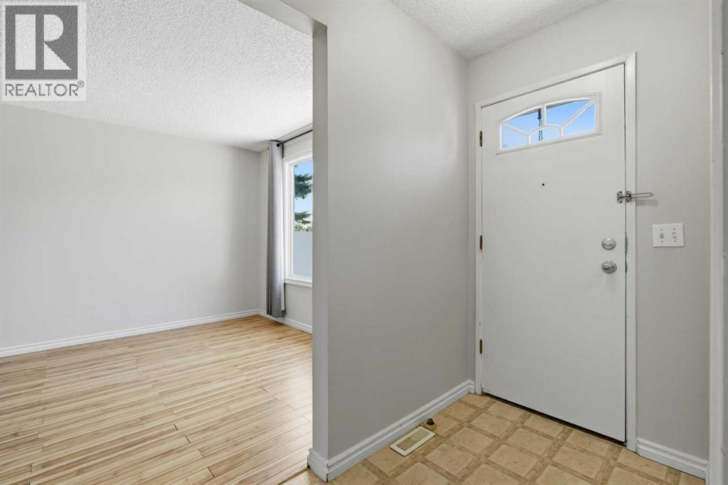 #35 740 Bracewood Drive SW - 35