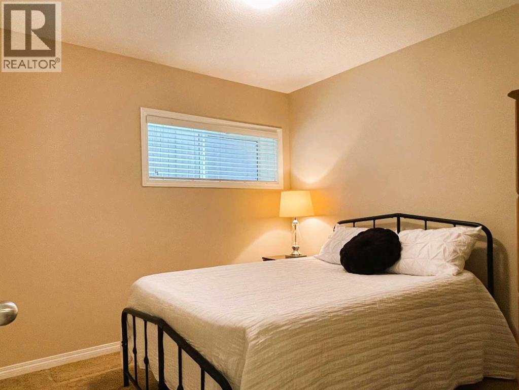 107 Skyview Springs Manor NE - 17