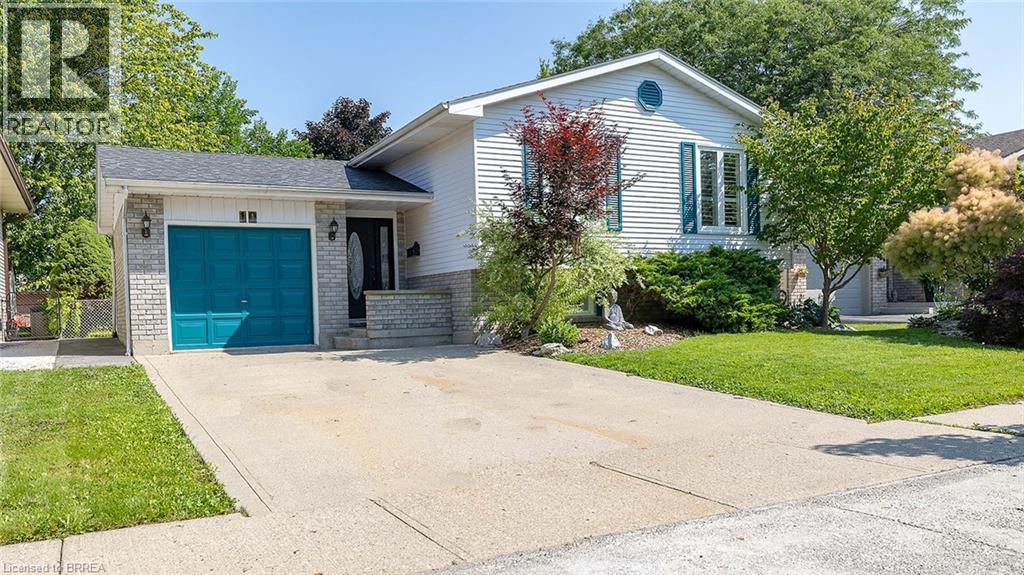 10 LATZER Crescent - 6