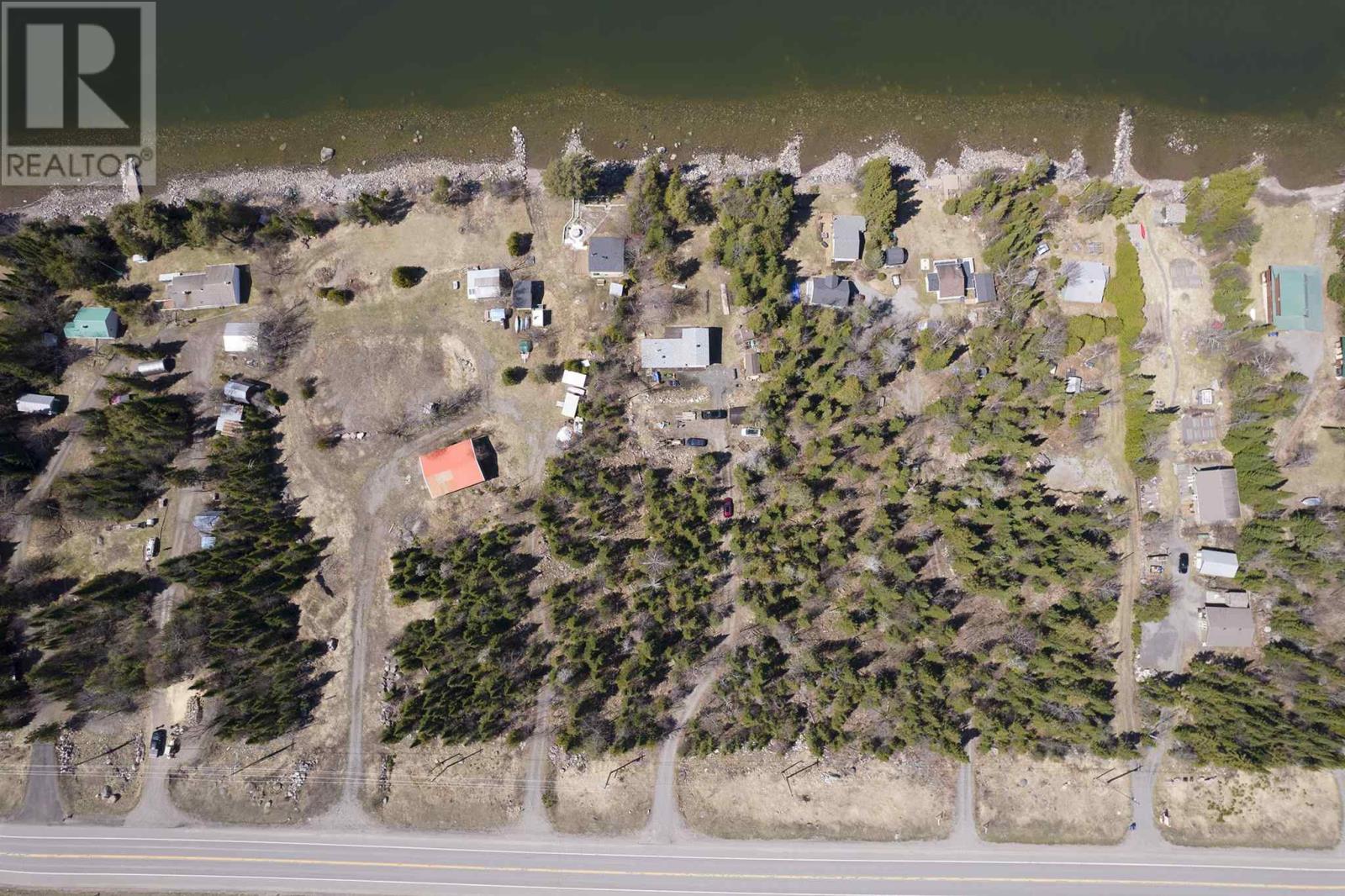 6683 Highway 17 N - 35