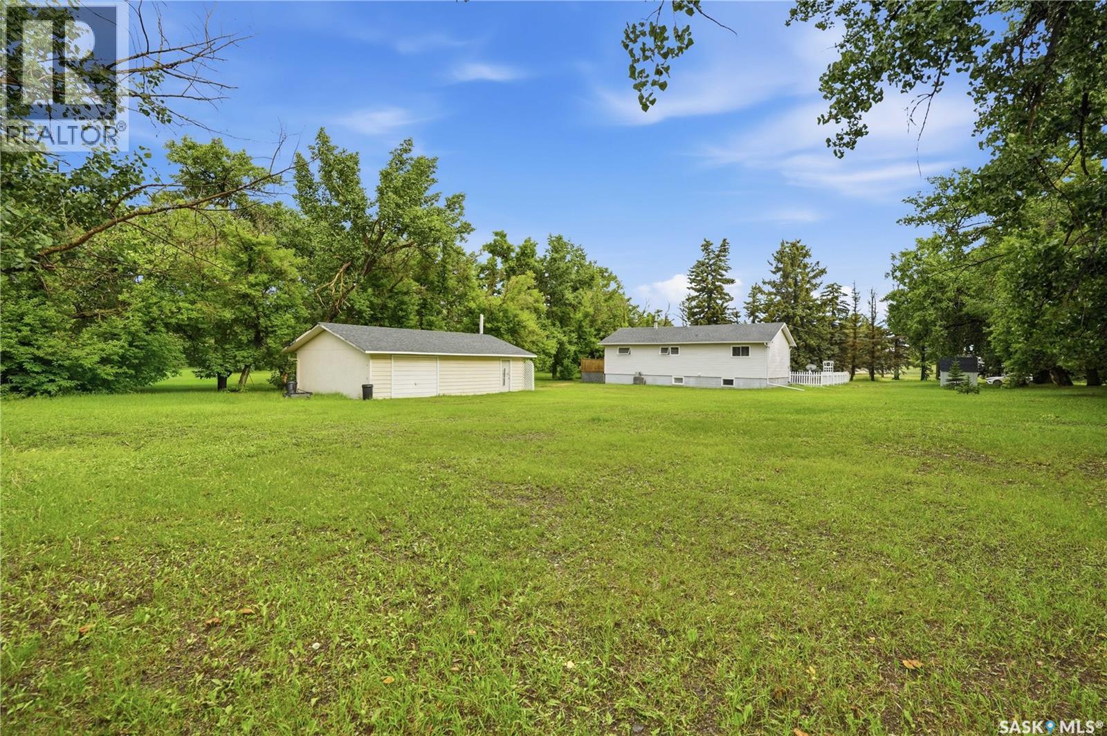 Rushinko Acreage — photo 36