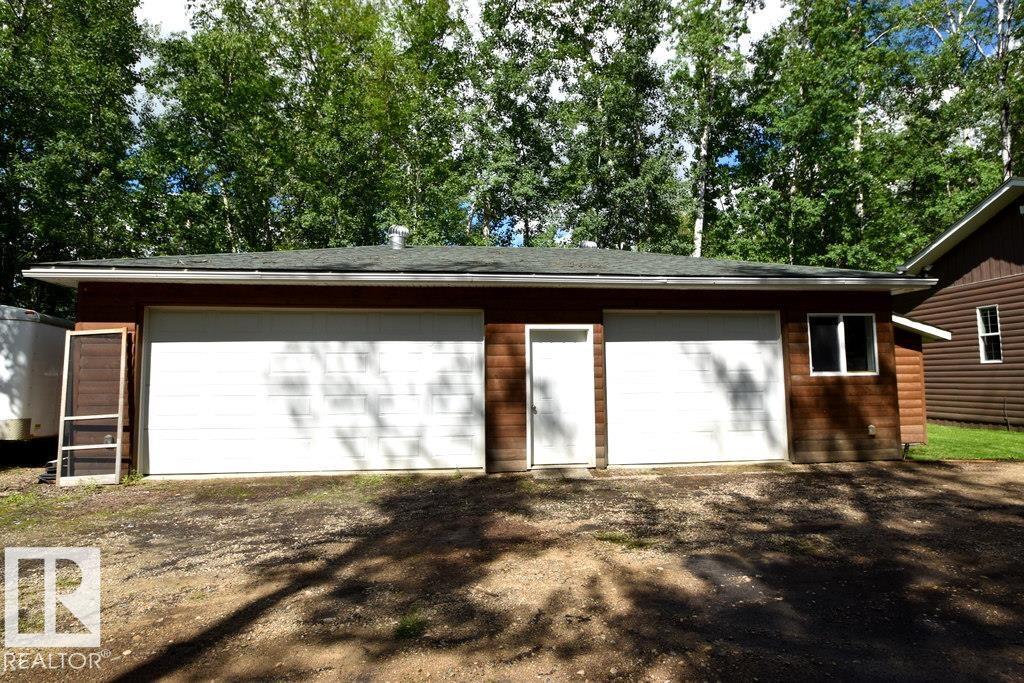 309 Debbie Dr (Skeleton Lake) - 32