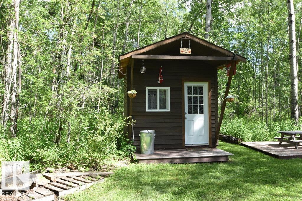 309 Debbie Dr (Skeleton Lake) - 24