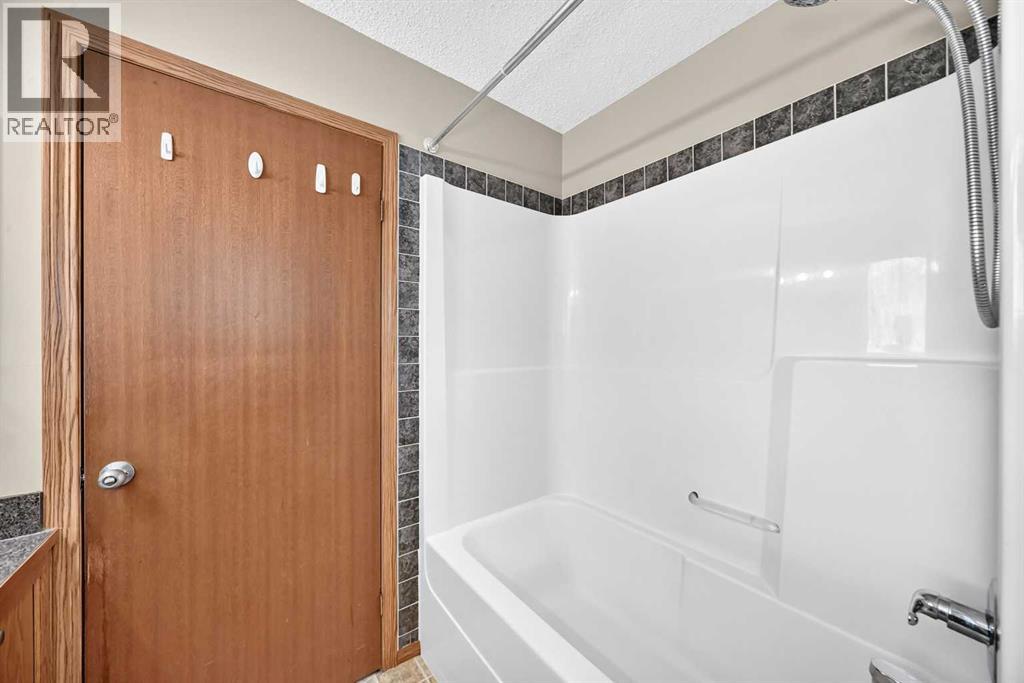 144 Covehaven Road NE - 16