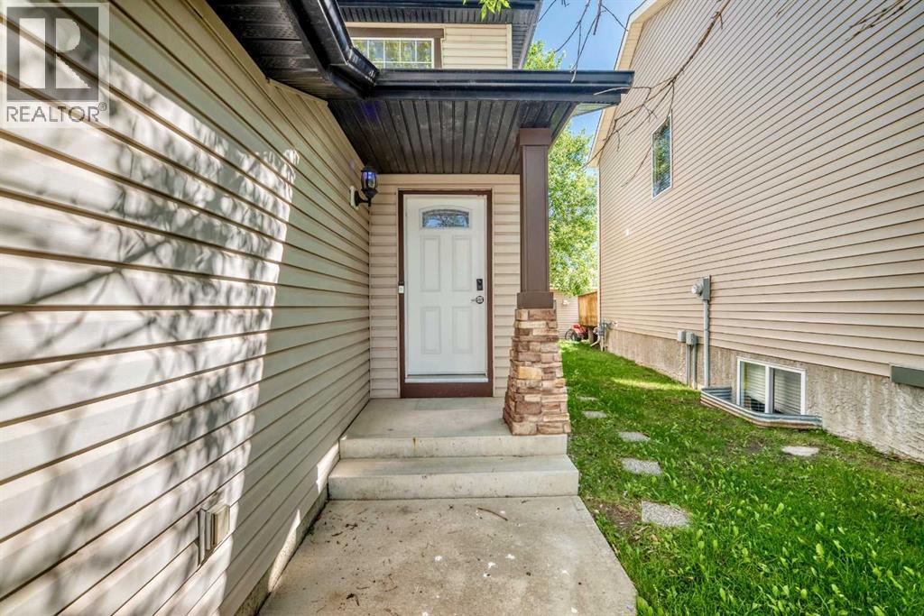 144 Covehaven Road NE - 3
