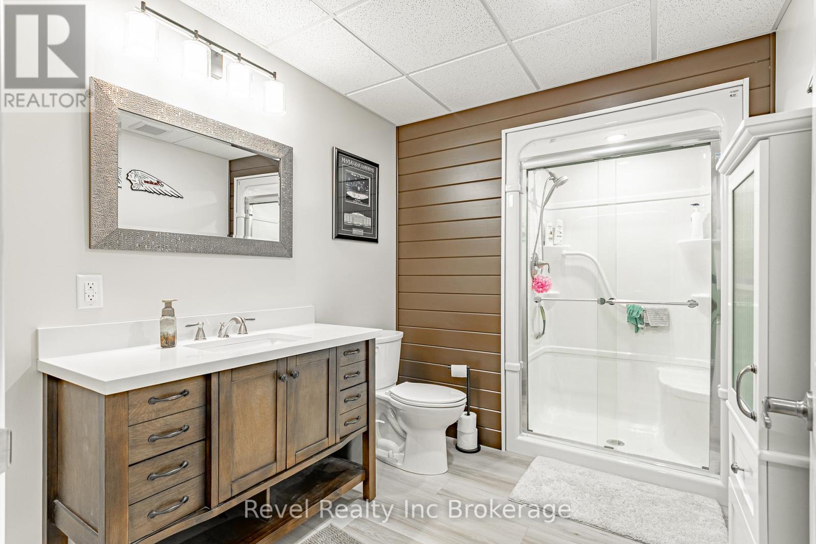 538 LAMPMAN PLACE - 25