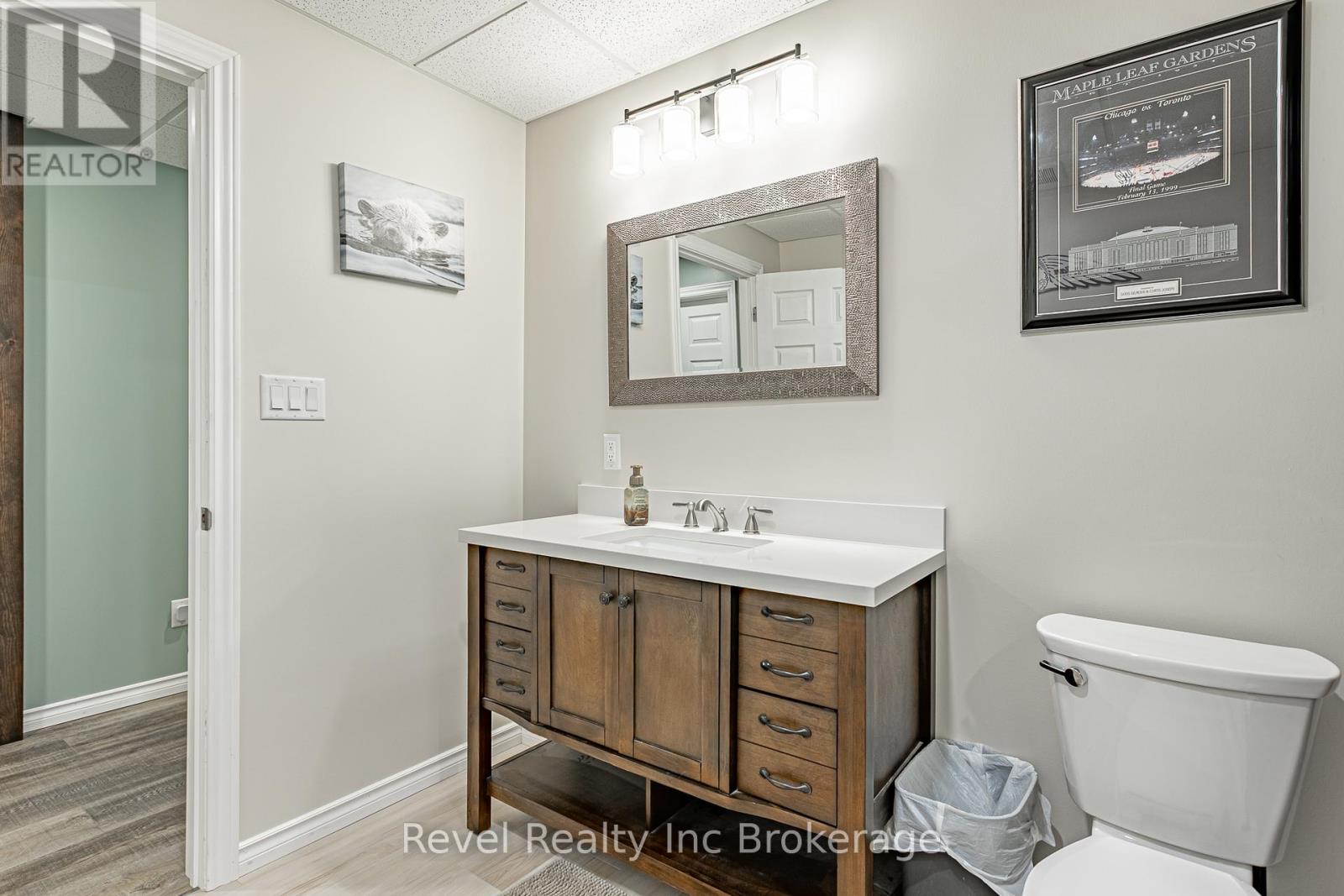 538 LAMPMAN PLACE - 26