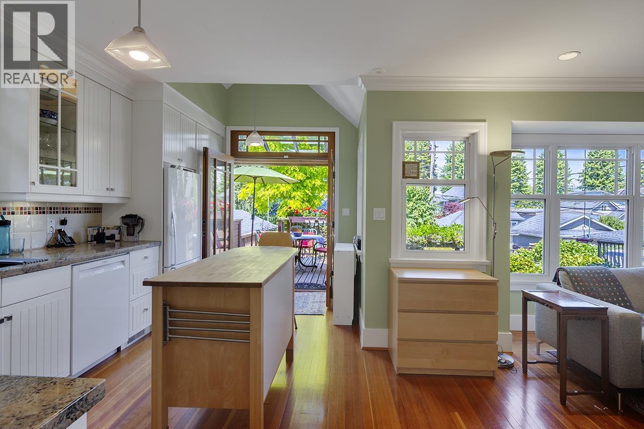 4 Bed, 3 Bath House for Sale in Vancouver – 3963 W 18TH AVENUE, Vancouver – MLS# R3145504 - Image 15