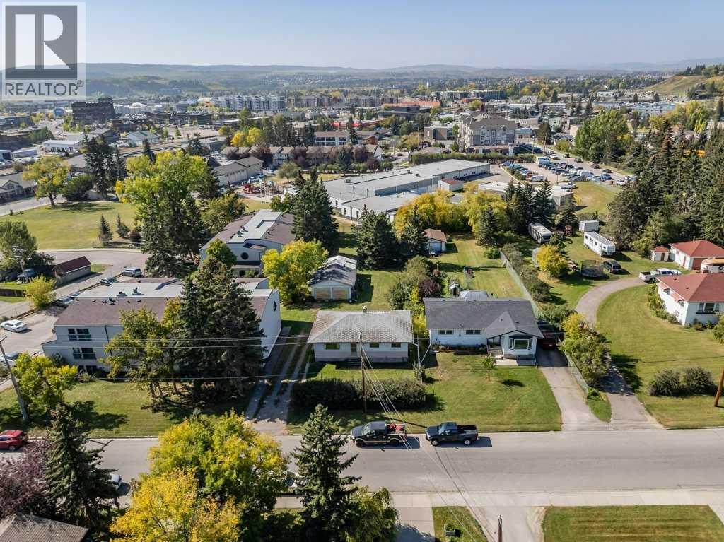 217 Ross Avenue - 1