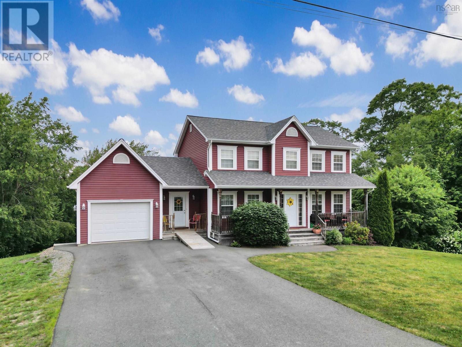 2 Golden Eagle Drive, Eagle Landing - 1