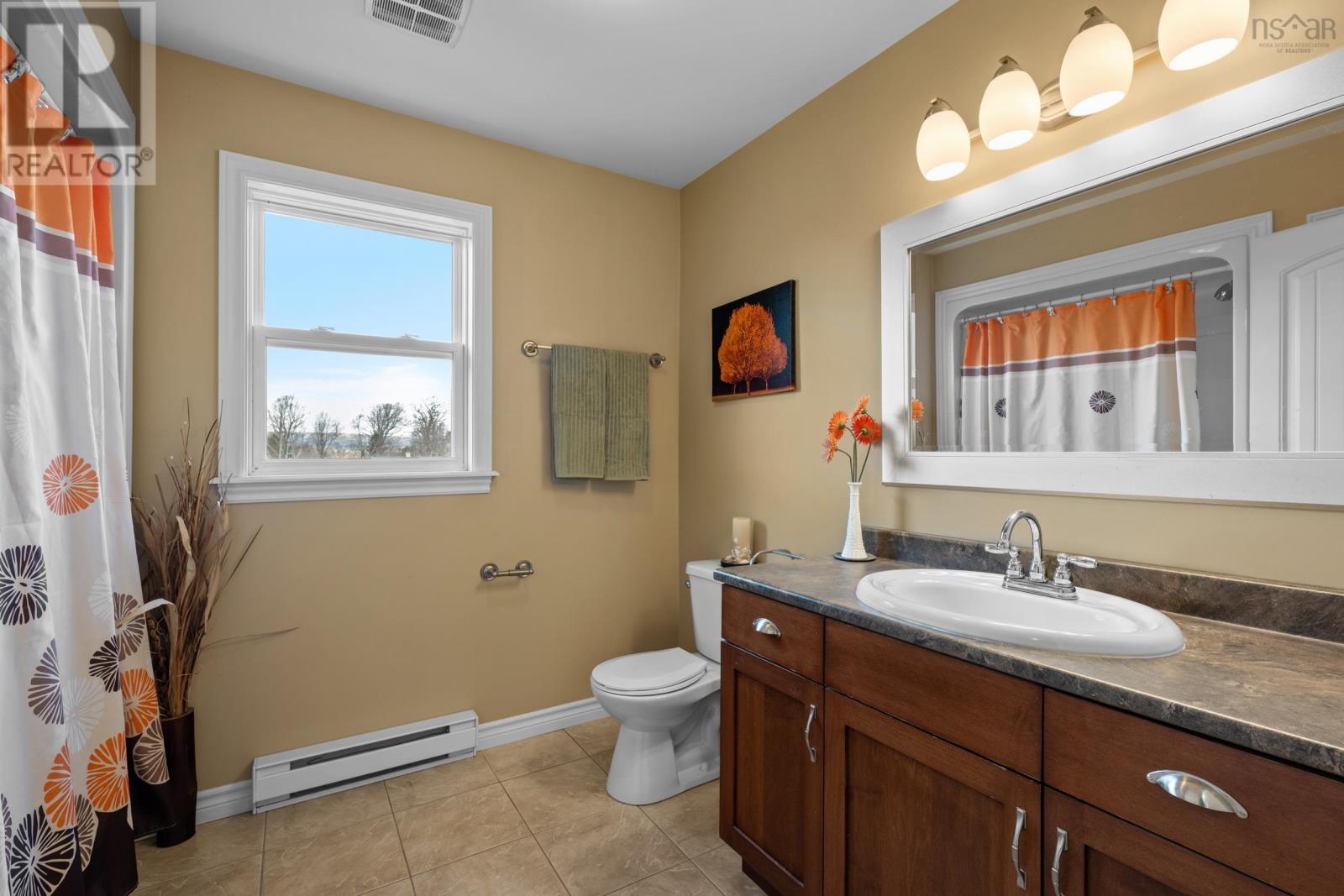 2 Golden Eagle Drive, Eagle Landing - 35