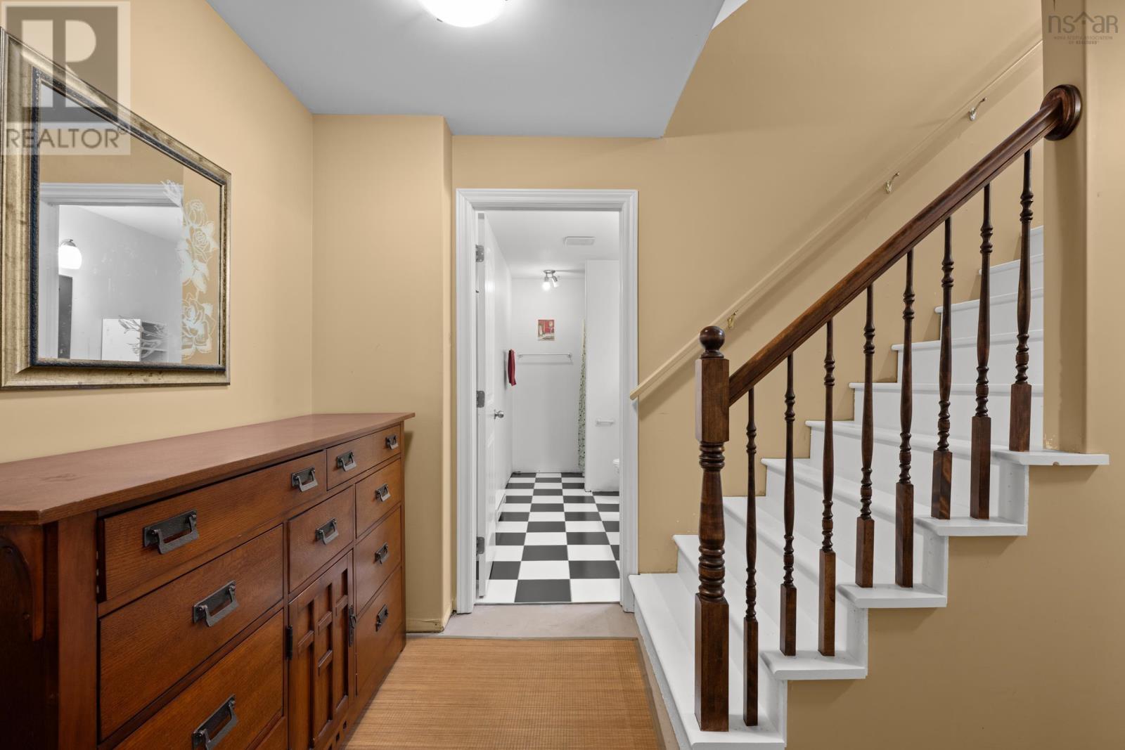 2 Golden Eagle Drive, Eagle Landing - 36