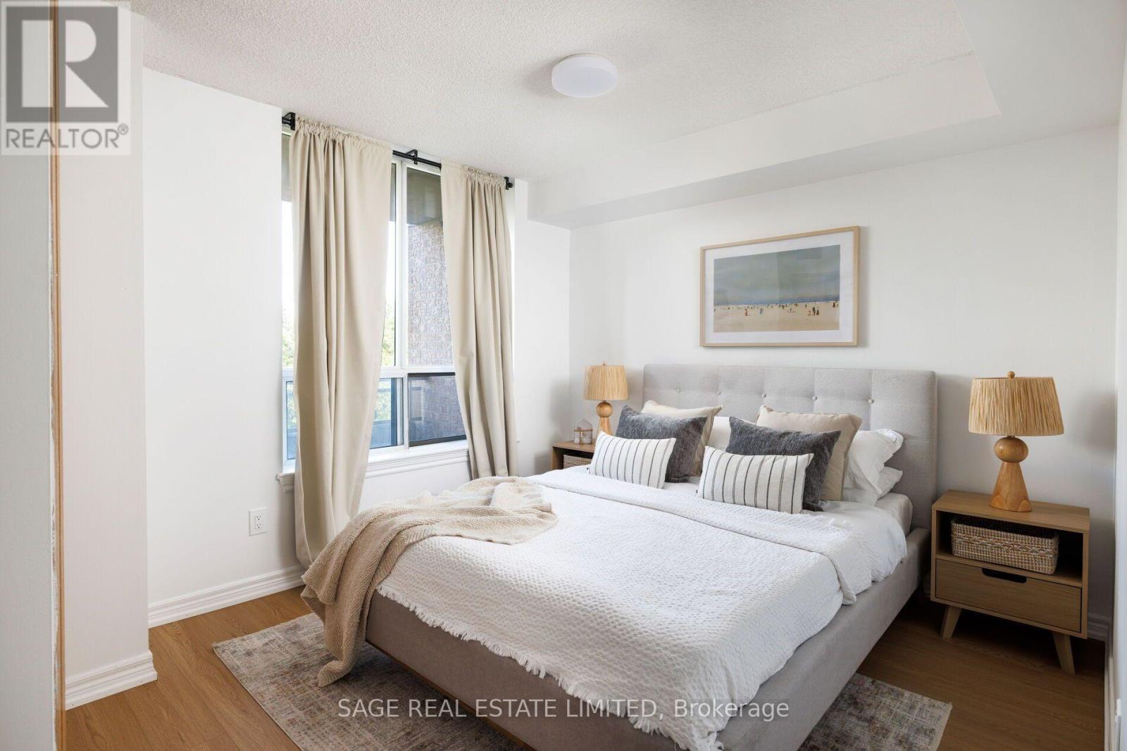 #205 1700 EGLINTON AVENUE E - 28