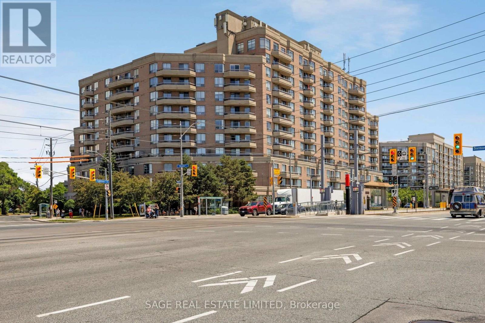 #205 1700 EGLINTON AVENUE E - 31