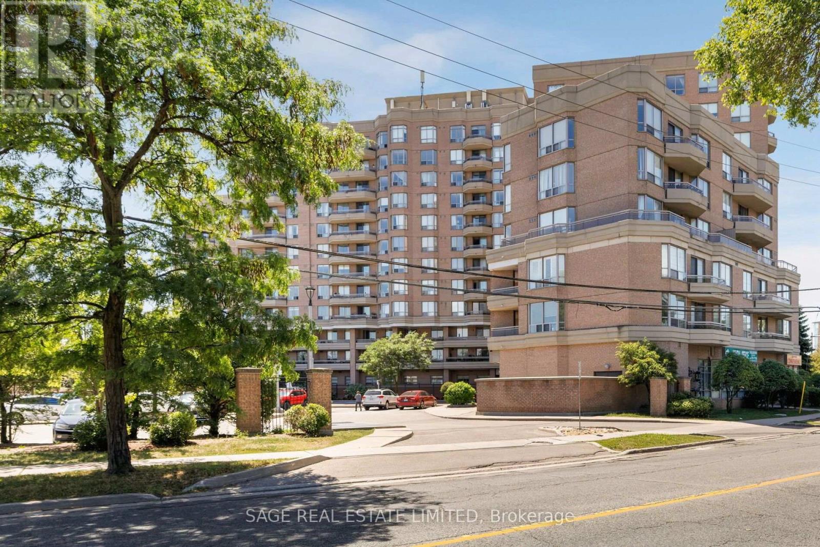 #205 1700 EGLINTON AVENUE E - 32