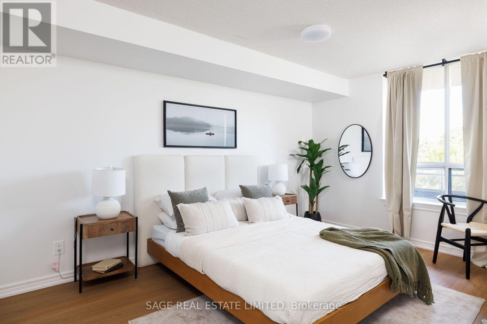 #205 1700 EGLINTON AVENUE E - 5