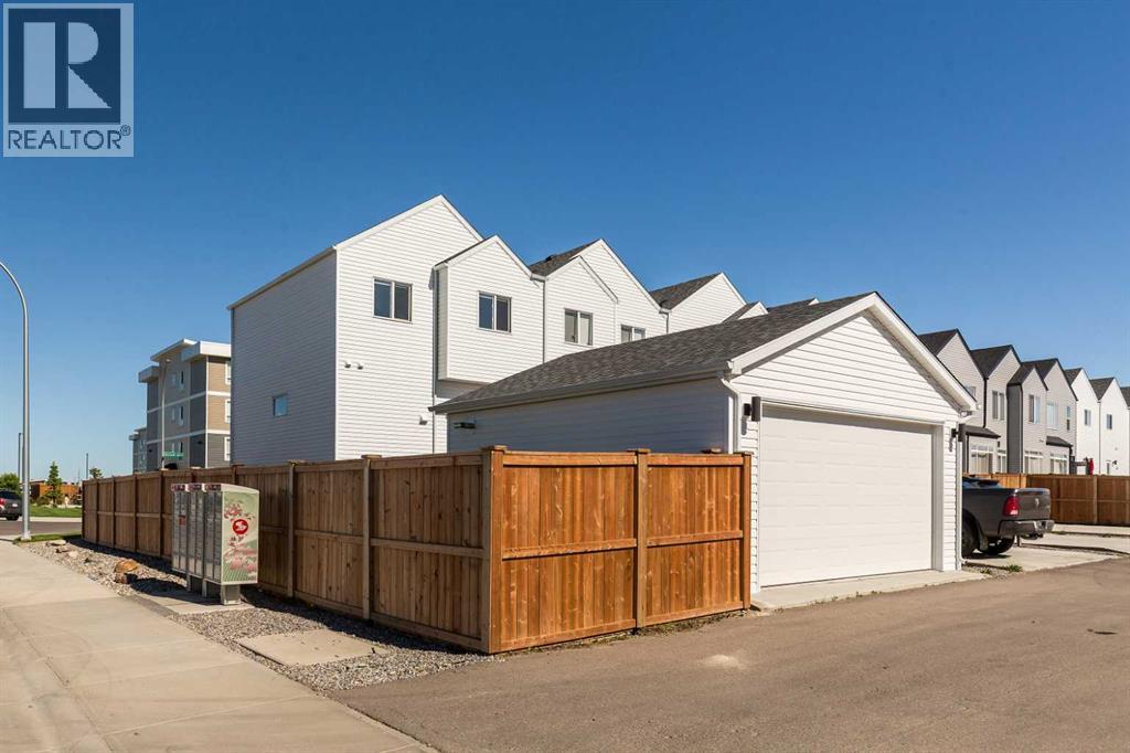 80 Blackwolf Lane N - 33