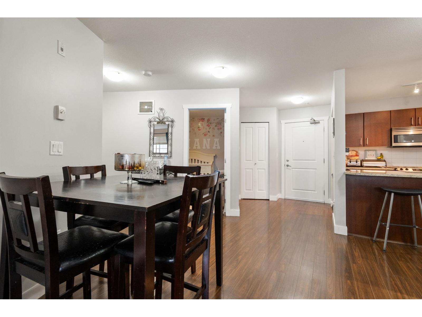 209 45567 YALE ROAD, Chilliwack Proper South, Chilliwack