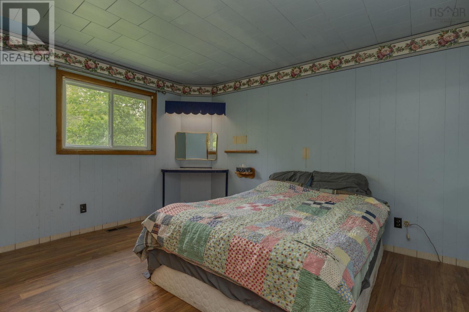 176 Miller Lake Road - 11