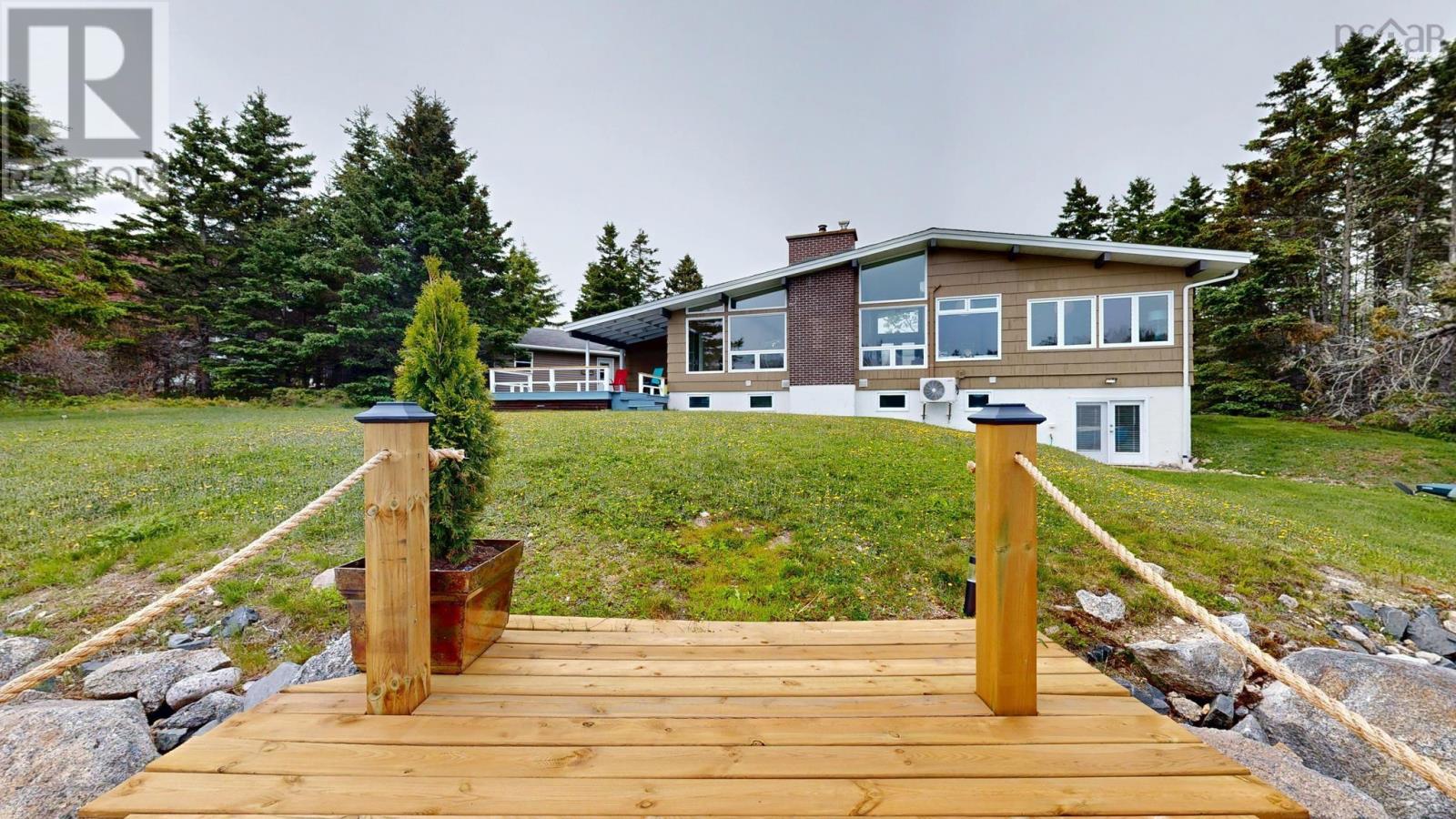 1378 Ketch Harbour Road - 48
