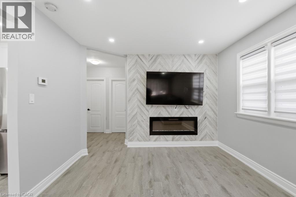 44 JEFFERSON Avenue - 30