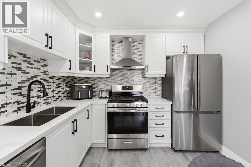 44 JEFFERSON Avenue - 28