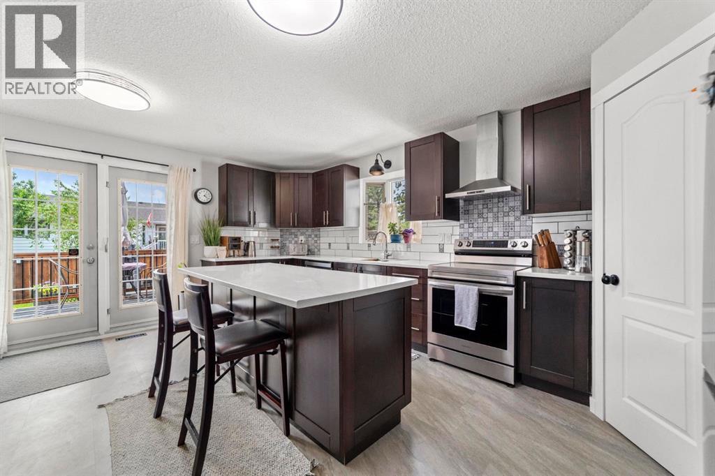 5412 60 Street - 9