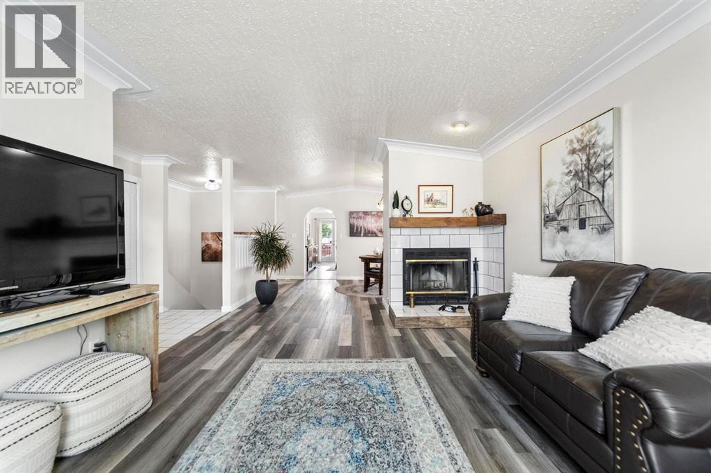 5412 60 Street - 6