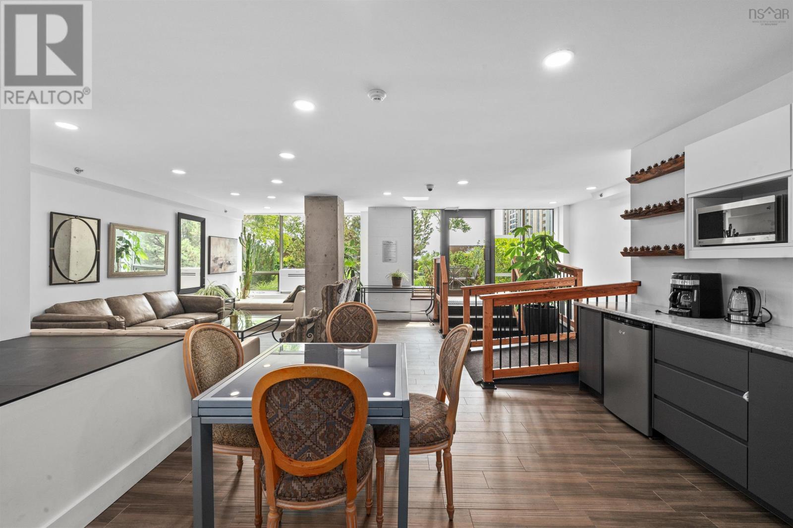 #1103 1465 Brenton Street - 19