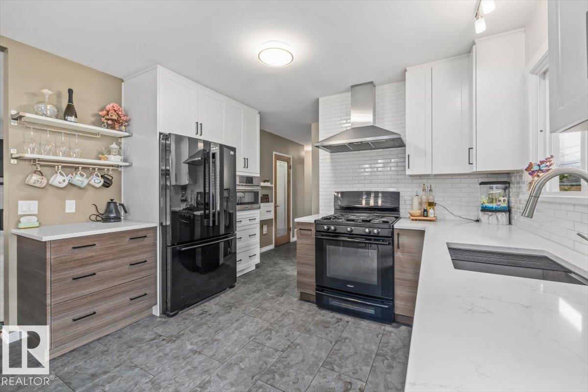 5507 102A AV NW - 10