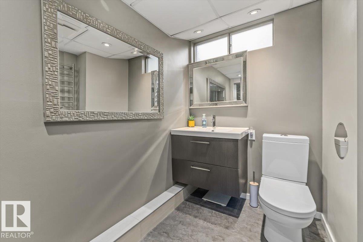 5507 102A AV NW - 28