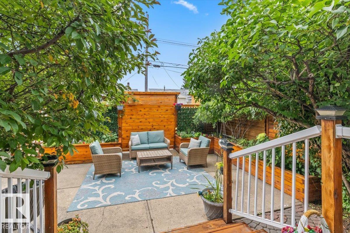 5507 102A AV NW - 31