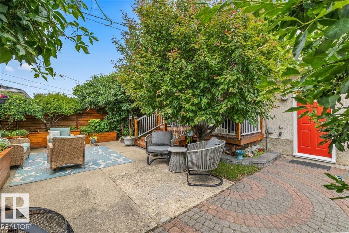 5507 102A AV NW - 33