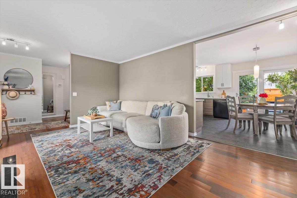 5507 102A AV NW - 5