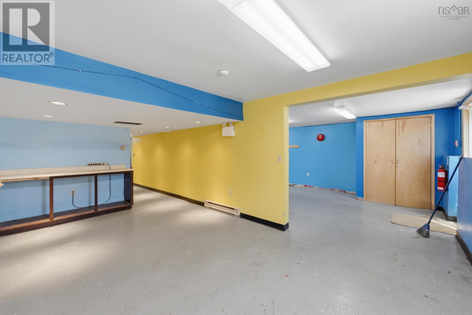 6 Dimock Road - 48